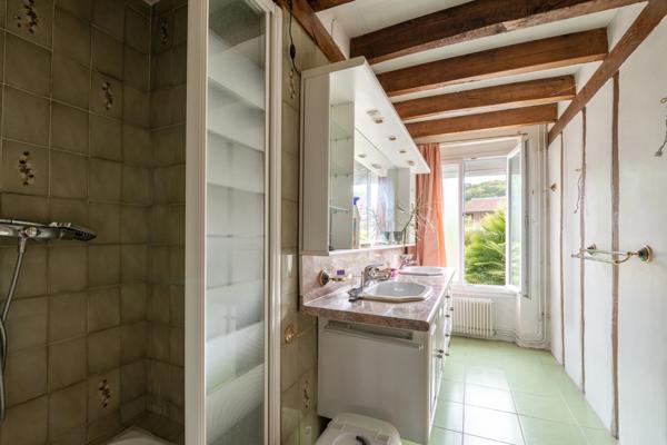 FESTIGNY (51) à vendre maison bourgeoise de 9 pièces