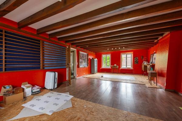 FESTIGNY (51) à vendre maison bourgeoise de 9 pièces