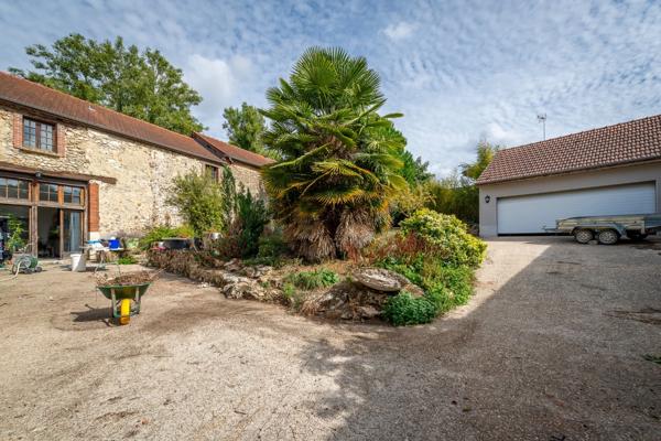 FESTIGNY (51) à vendre maison bourgeoise de 9 pièces