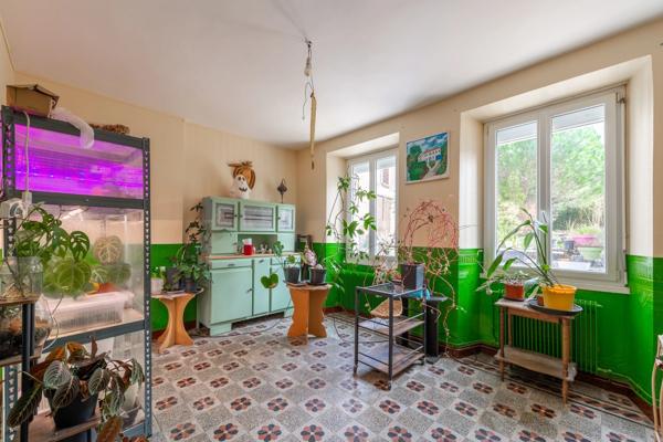 FESTIGNY (51) à vendre maison bourgeoise de 9 pièces