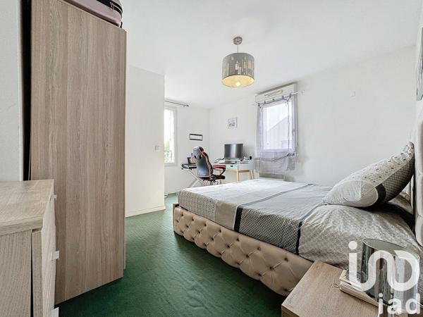 Appartement 5 pièces de 92 m² à Chessy (77700)