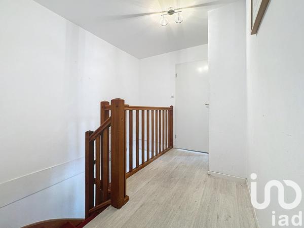 Appartement 5 pièces de 92 m² à Chessy (77700)