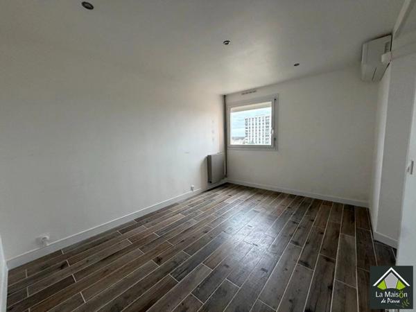 Location Appartement 4 pièces 91 m2 à Salon-de-Provence