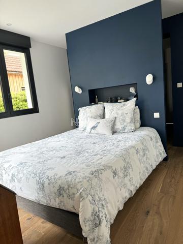 Villa basquaise rénovée, avec piscine chauffée
