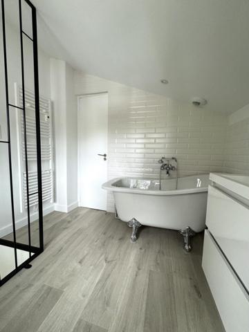 Villa basquaise rénovée, avec piscine chauffée