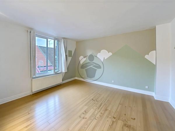 Vente Maison 5 pièces 92 m2 à Saint-Quentin