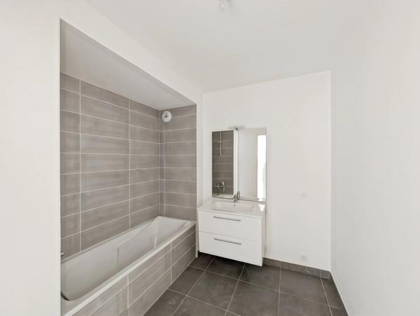 à vendre 3 pièces THONON LES BAINS (74) - Appartement 3 pièces avec balcon dans un emplacement privilégié