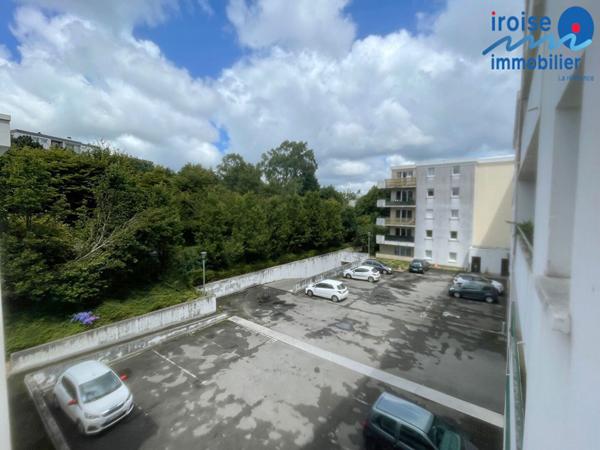 APPARTEMENT T2 AVEC PARKING PRIVATIF