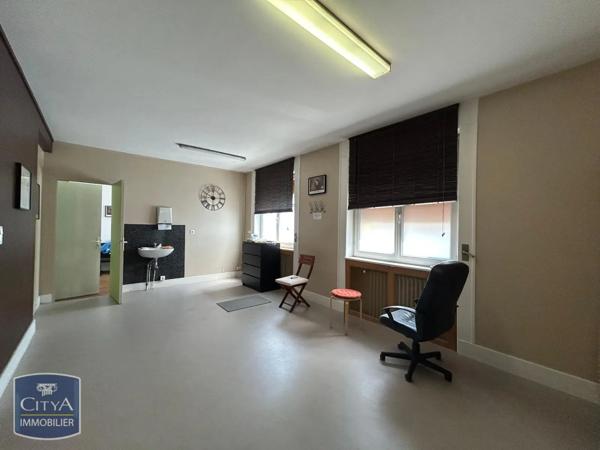 Local professionnel à louer