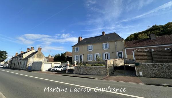 Dpt SARTHE (72), à vendre SCEAUX SUR HUISNE (72) - MAISON BOURGEOISE P8 de 220 m² - Terrain de 1000 M²