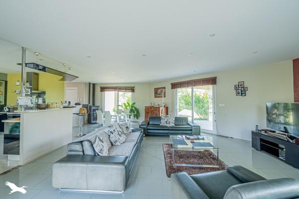 Maison à vendre |  Sainte-Eulalie |  5 pièces | 163 m²