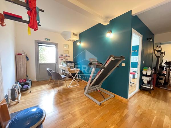 À vendre local professionnel sur la commune de Champcevinel