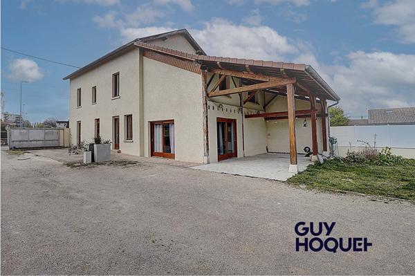 Maison Pont De Cheruy 8 pièce(s) 245 m2