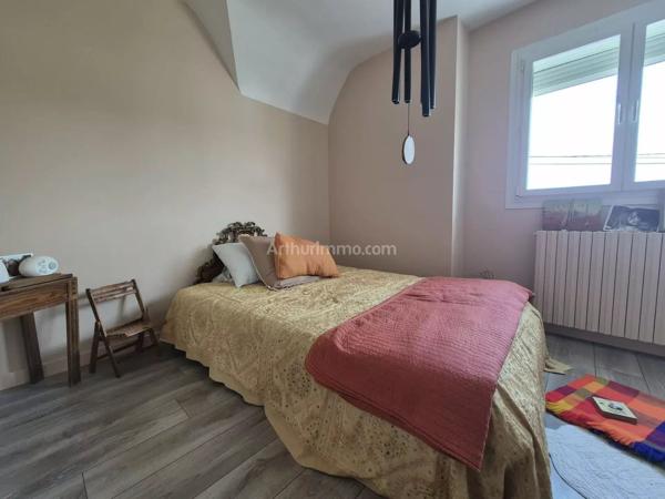 Vente                                                      Maison
                        
                     7 pièces                      157 m2                     à Plouharnel