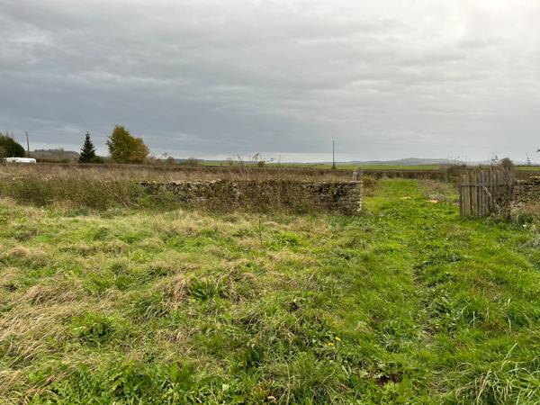 Grange avec grand jardin constructible proche de POUILLY EN AUXOIS (21)