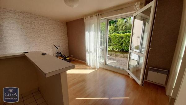 Appartement à louer 2 pièces 43m² Mont-Saint-Aignan (76130)
