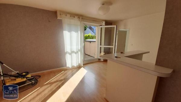 Appartement à louer 2 pièces 43m² Mont-Saint-Aignan (76130)