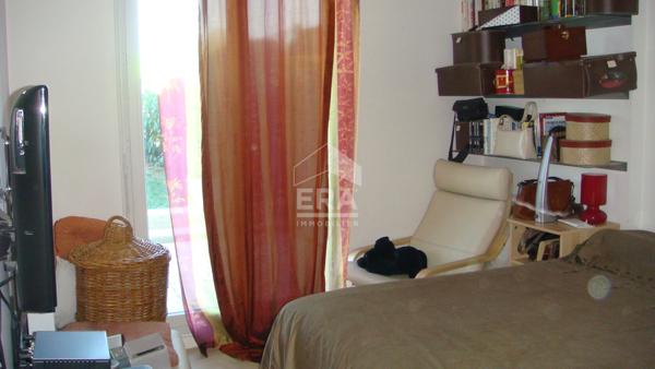 PROCHE MÉTRO 11 - APPARTEMENT T3 AVEC JARDIN