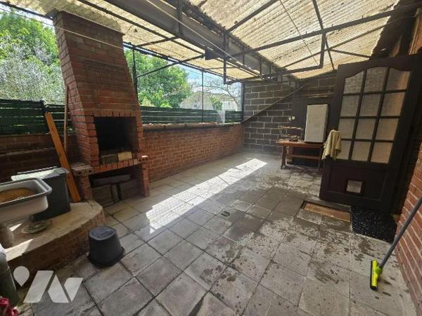 Maison à Vendre à Condé-sur-l'Escaut (59163) en Nord (59)

Cette maison de 66,53 m² se situe ...