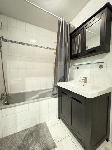 Appartement 4 pièces – 79 m² environ à Saint-Herblain (ref : 1521B)