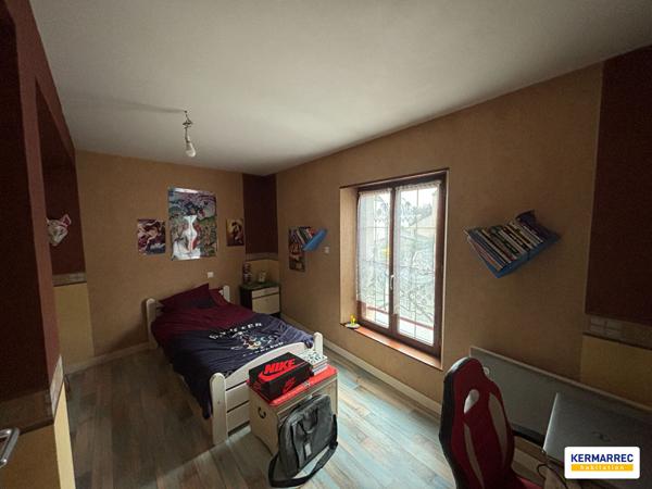 Maison 7 pièces – 250 m² environ à La Guerche-de-Bretagne (ref : 3289)