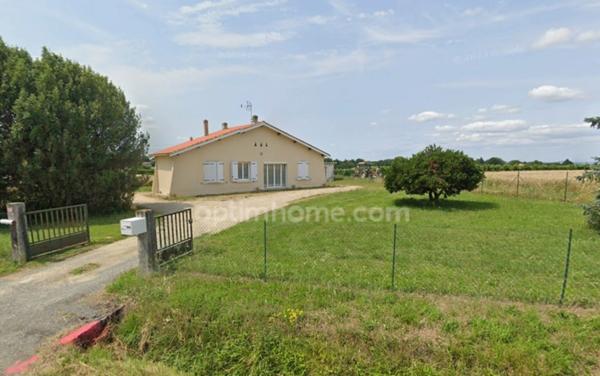 Maison de plain-pied avec vue sur les champs, près de 2 000 m² de terrain NERIGEAN (33)
