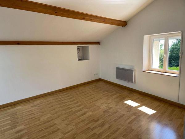 Maison 4 pièces de 132 m² à St just st rambert