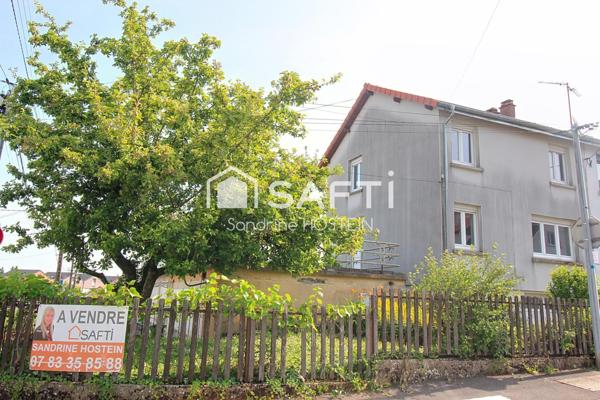 Maison libre 3 cotés avec terrasse et garage!