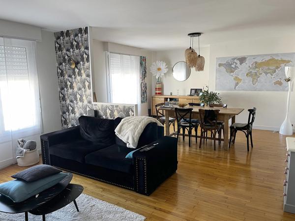 Immobilier Le Faouët (56320) – Local et fonds de commerce 125m2 – 374 000 €