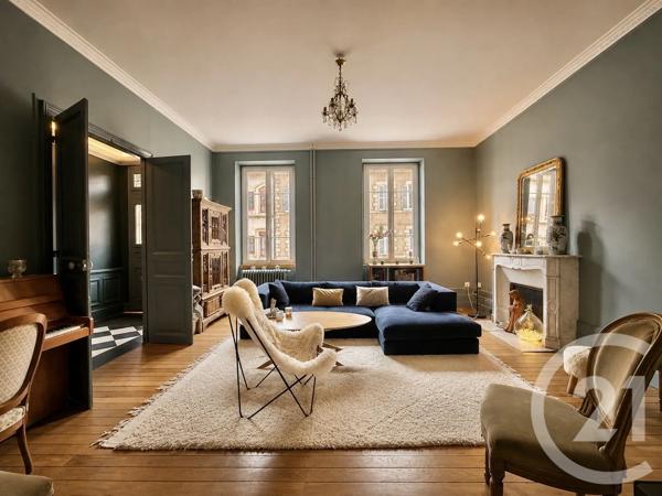 Maison à vendre  6 pièces - 158,89 m 2   YZEURE  - 03