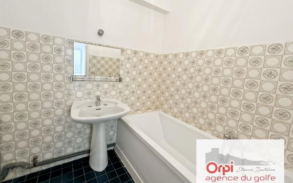 Appartement à louer    2 pièces •  Ajaccio