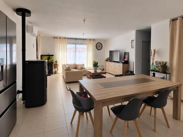 Plain-pied 2025, état neuf, 3 chambres, garage