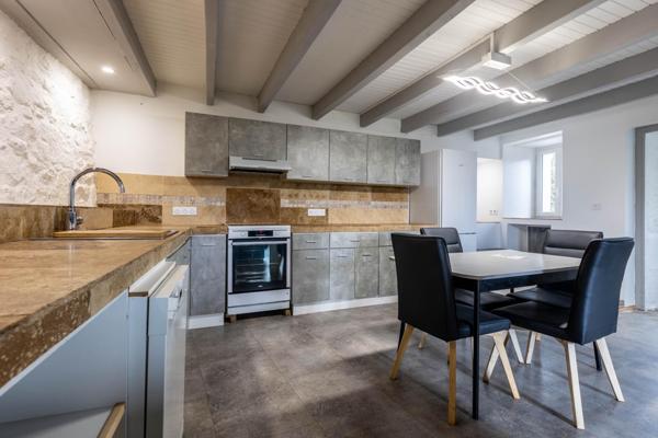 Maison en pierre rénovée – 80 m² – Nontron