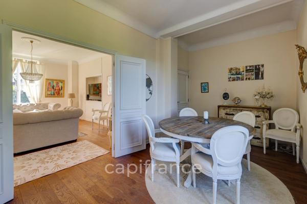 Belle demeure comprenant d'un manoir et ancien moulin 800m2 - Vallée de Dordogne