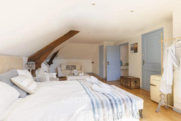 Belle demeure comprenant d'un manoir et ancien moulin 800m2 - Vallée de Dordogne