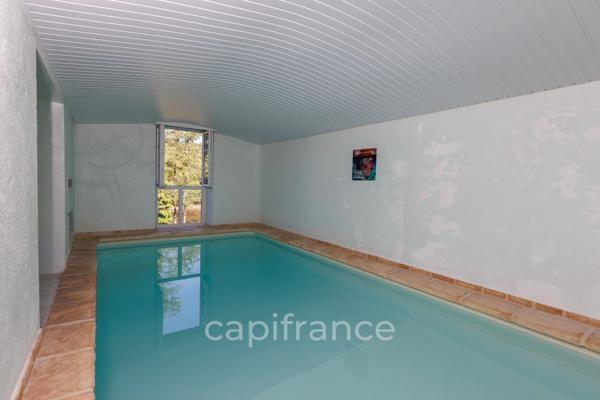 Belle demeure comprenant d'un manoir et ancien moulin 800m2 - Vallée de Dordogne