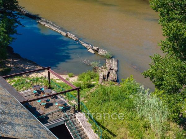 Belle demeure comprenant d'un manoir et ancien moulin 800m2 - Vallée de Dordogne