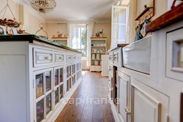 Belle demeure comprenant d'un manoir et ancien moulin 800m2 - Vallée de Dordogne