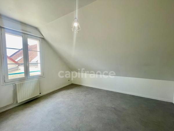 Appartement - Duplex 3 pièces avec terrasse et parking privatif
