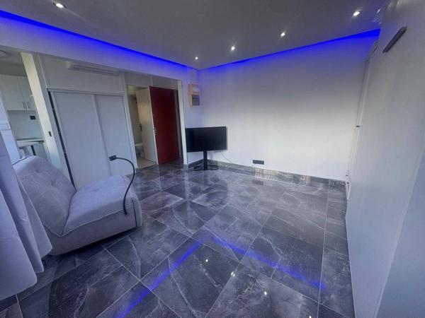 STUDIO MEUBLE BAS DU FORT