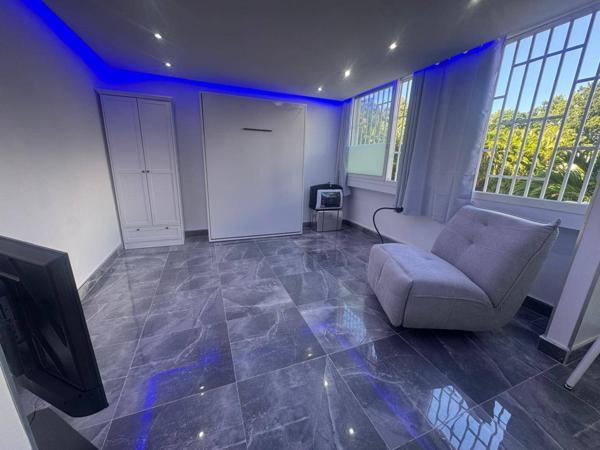 STUDIO MEUBLE BAS DU FORT