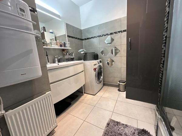 Marseille (13015) Appartement T3 58m2 avec terrasse de 12 m2 + Place de parking