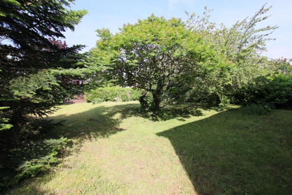 Maison à rénover avec rez-de-jardin aménageable BURES SUR YVETTE (91)