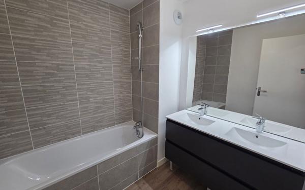 Appartement à louer    3 pièces • 65,45 m2 Bagneaux-sur-Loing