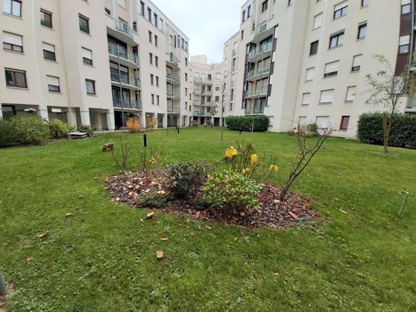 Appartement Montigny Le Bretonneux 2 pièce(s) 41,01 m2