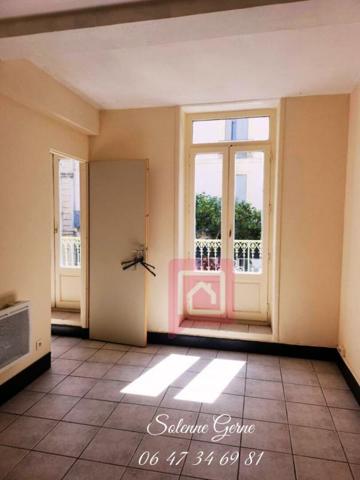 Immeuble  10 pièce(s) 220 m2