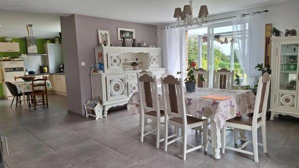 Achat - Maison | Maison rurale Saint-Pierre-des-Landes 53500 6 pièces 157 m 2 5086 m 2