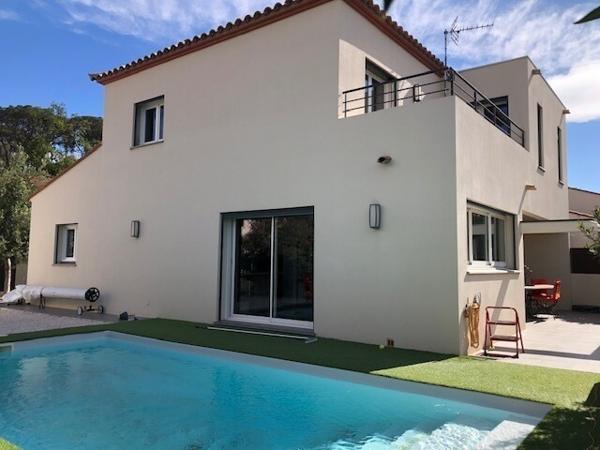 SPLENDIDE MAISON DE VILLE 3 faces. CONCEPT CONTEMPORAIN. 142 m² hab. 540 000 €