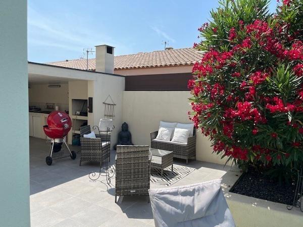 SPLENDIDE MAISON DE VILLE 3 faces. CONCEPT CONTEMPORAIN. 142 m² hab. 540 000 €
