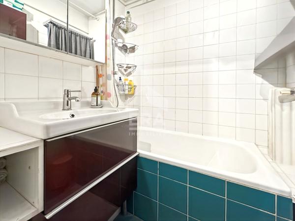 Appartement Montreuil ? Dernier étage lumineux 3/4 pièces avec vue dégagée